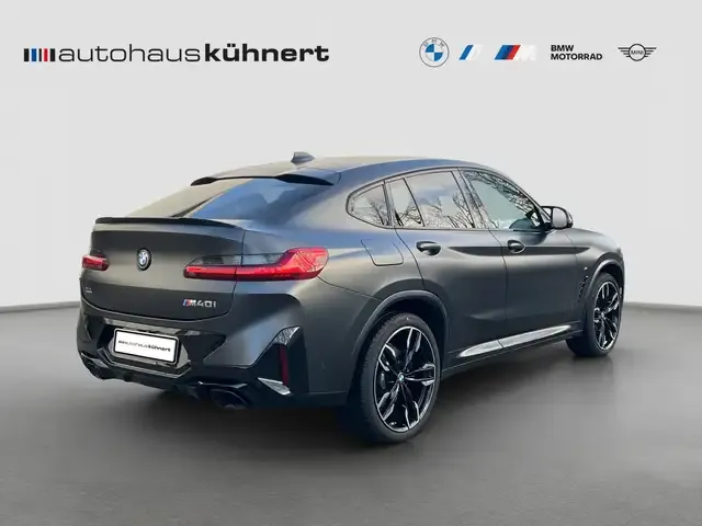 BMW X4 M