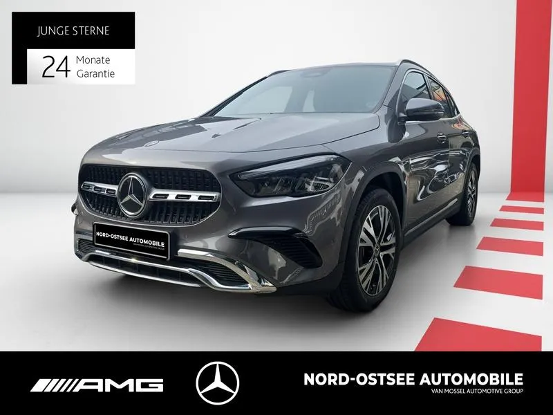 Mercedes-Benz GLA 200