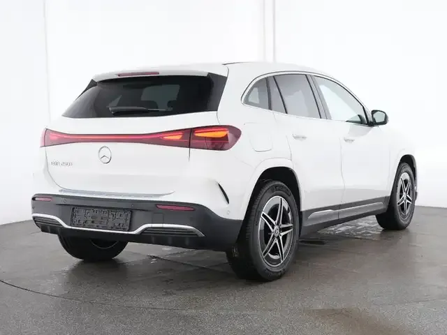 Mercedes-Benz EQA 250
