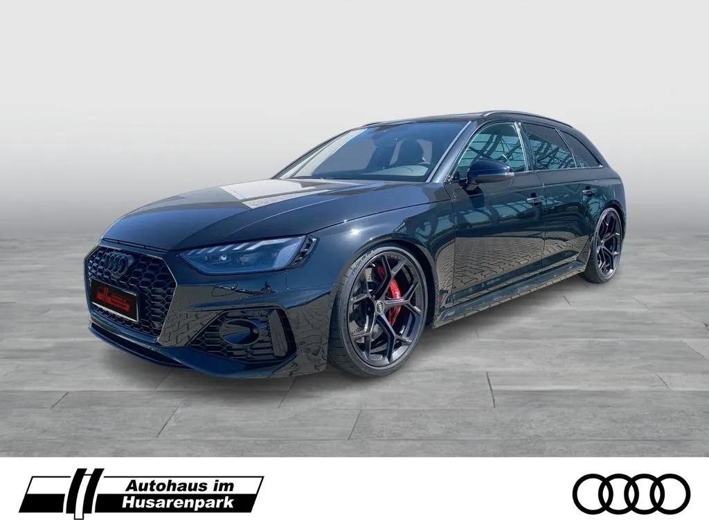 Audi RS4