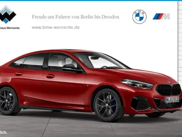 BMW 235