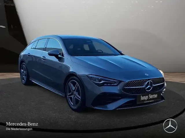 Mercedes-Benz CLA 180
