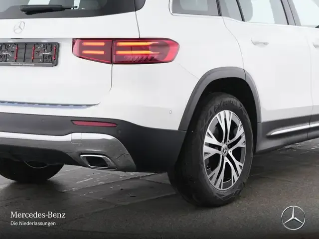 Mercedes-Benz GLB 200