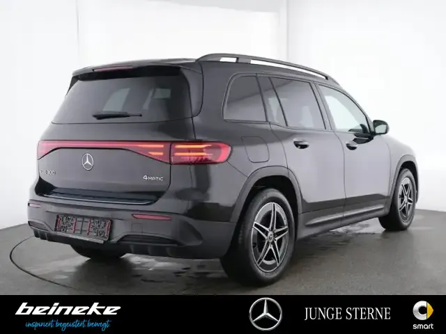 Mercedes-Benz EQB 300