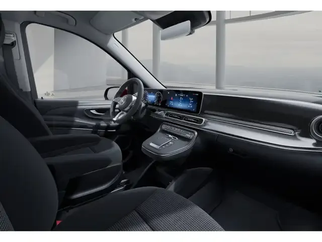 Mercedes-Benz V 220