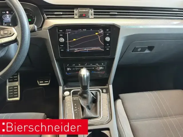 Volkswagen Passat Alltrack