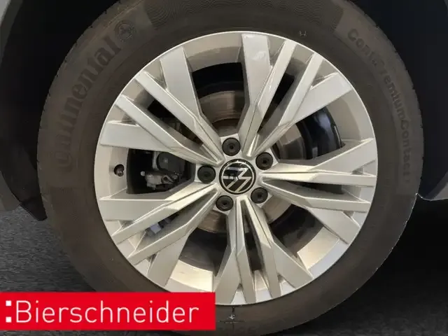 Volkswagen Passat Alltrack