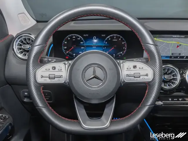 Mercedes-Benz GLB 200