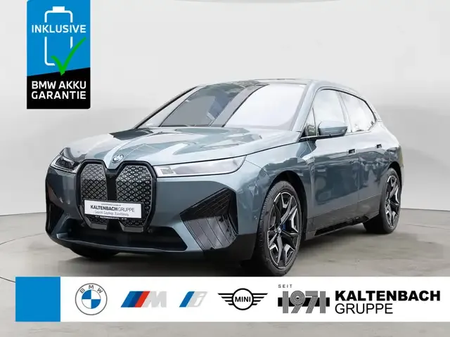 BMW iX