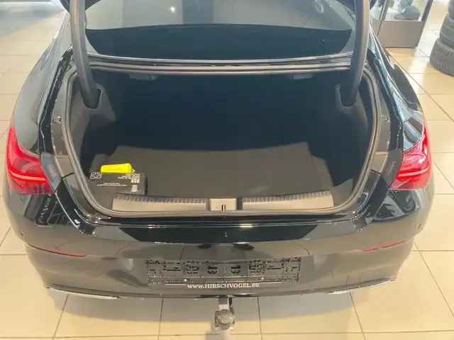 Mercedes-Benz CLA 220