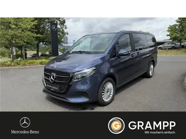 Mercedes-Benz V 250