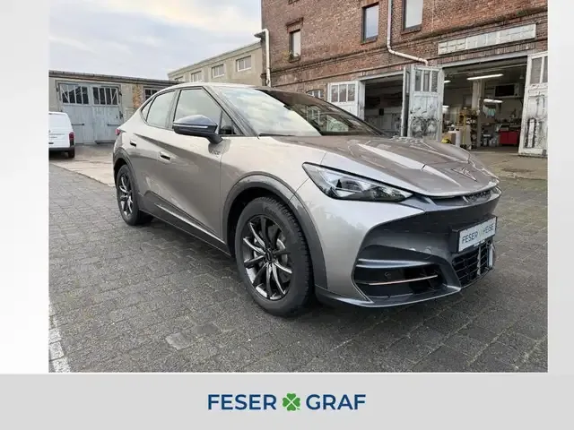 CUPRA Tavascan