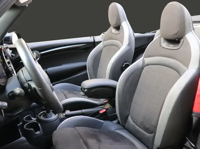 MINI John Cooper Works Cabrio