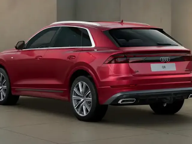 Audi Q8