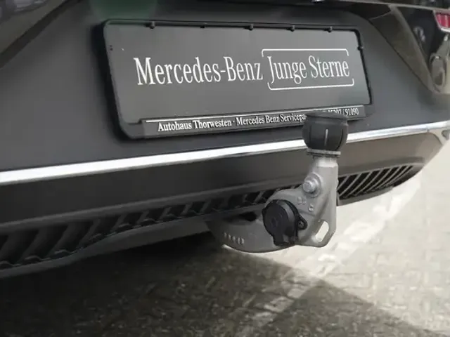 Mercedes-Benz EQE 300