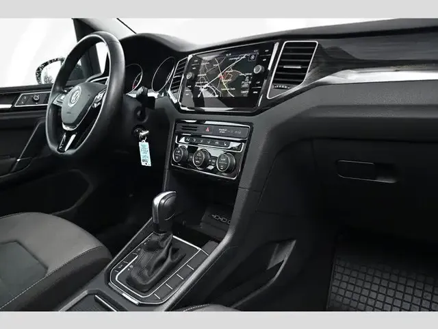 Volkswagen Golf Sportsvan