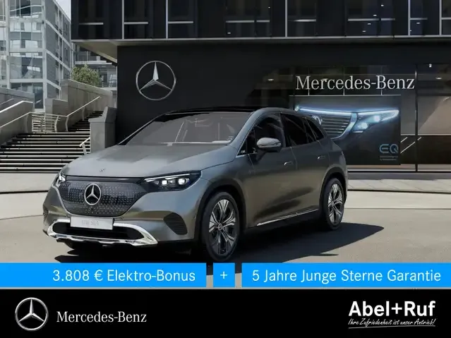 Mercedes-Benz EQE 300