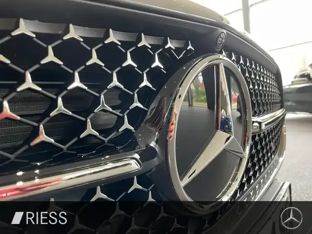Mercedes-Benz A 220