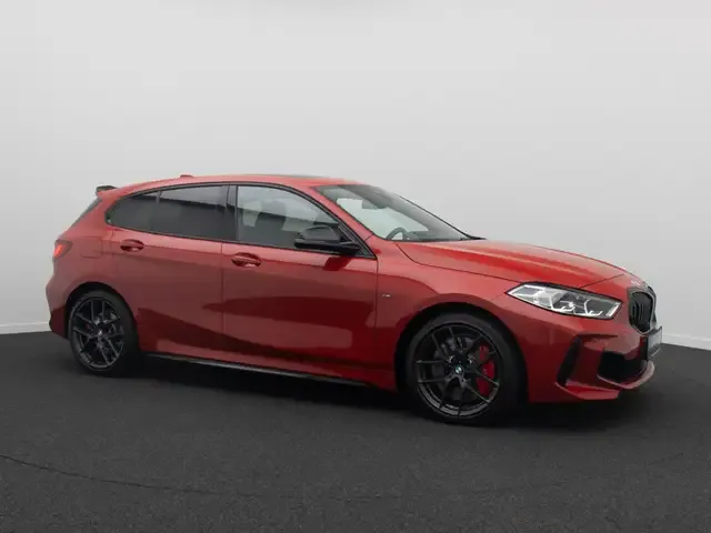BMW 128