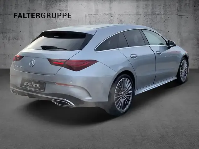 Mercedes-Benz CLA 220