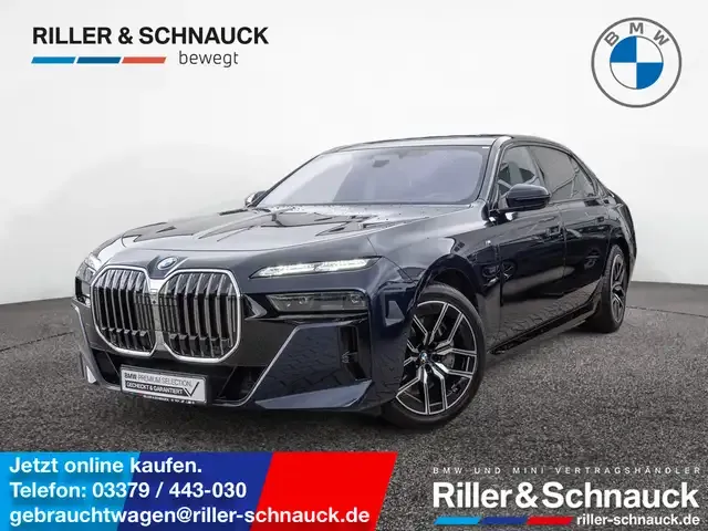 BMW 750
