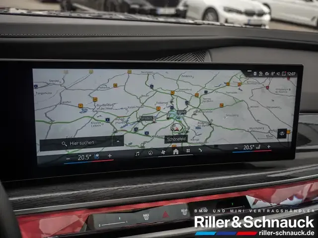 BMW 750