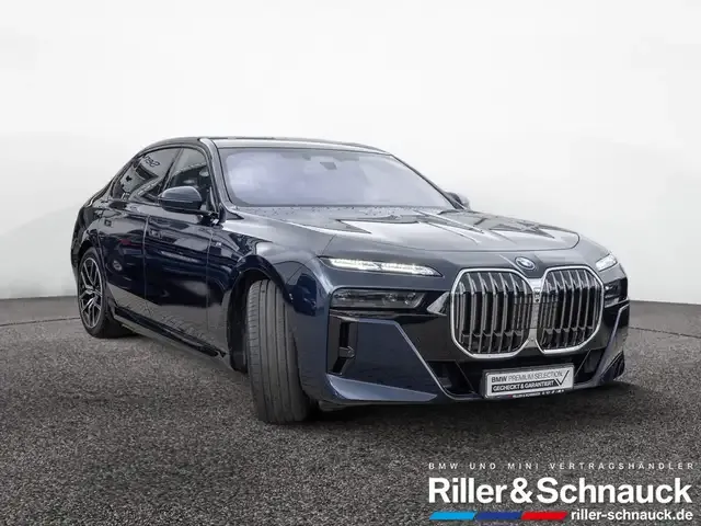BMW 750