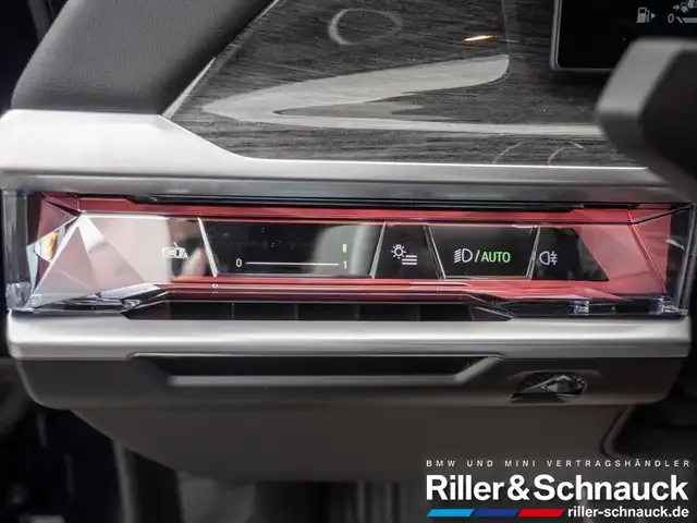 BMW 750