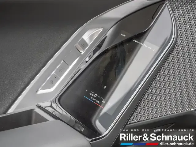 BMW 750