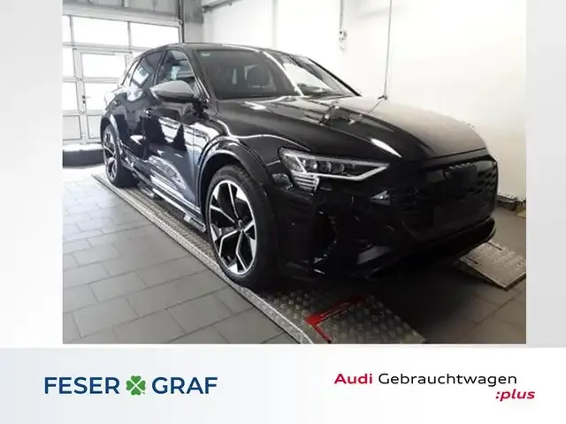 Audi SQ8 e-tron