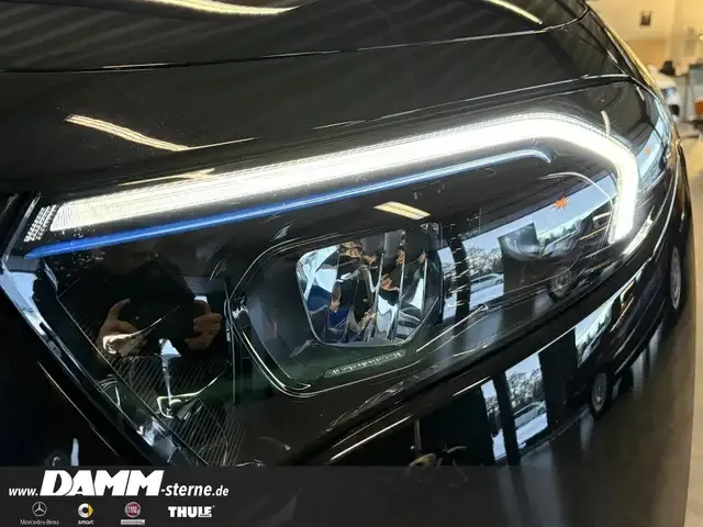 Mercedes-Benz EQA 300