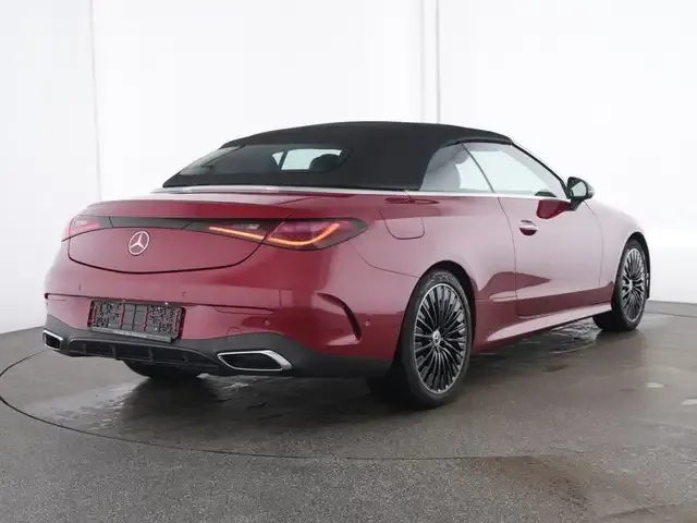 Mercedes-Benz CLE 200