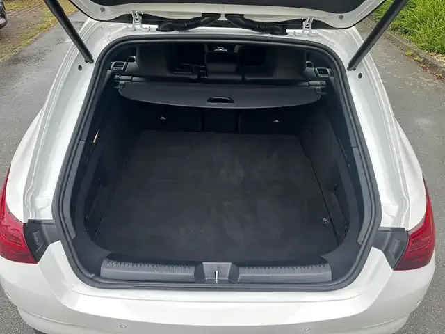 Mercedes-Benz CLA 220
