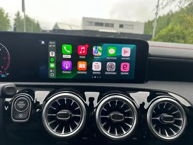 Mercedes-Benz CLA 220