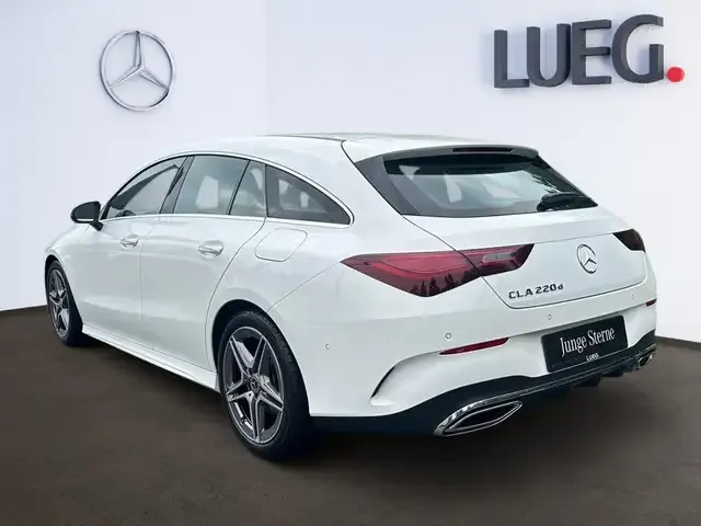 Mercedes-Benz CLA 220