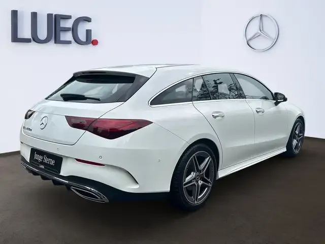 Mercedes-Benz CLA 220