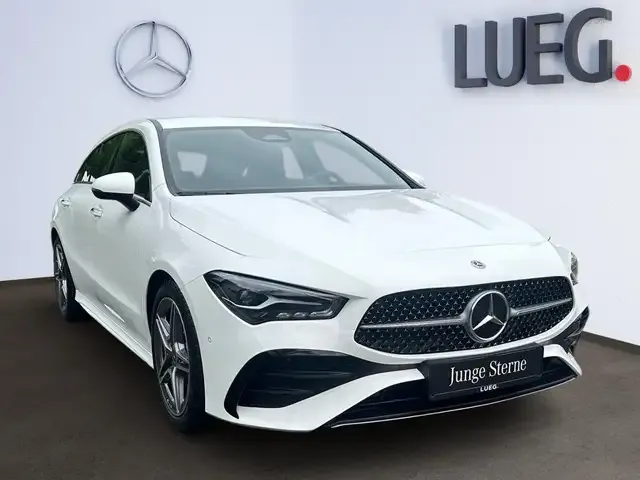 Mercedes-Benz CLA 220