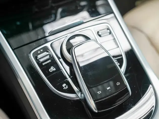 Mercedes-Benz G 350