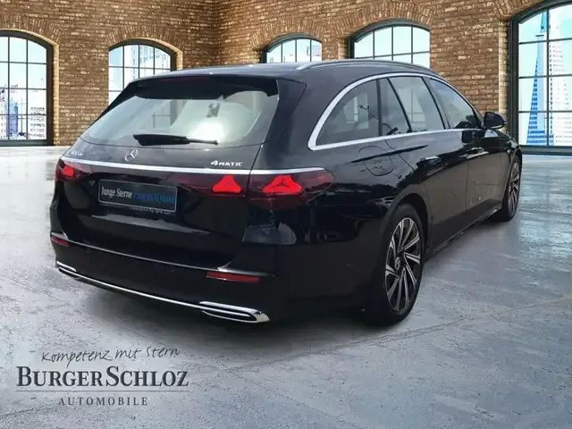 Mercedes-Benz E 300