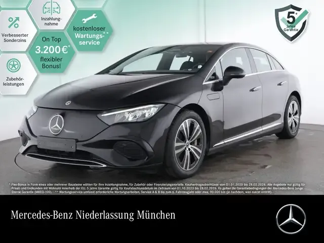 Mercedes-Benz EQE 300