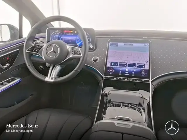 Mercedes-Benz EQE 300