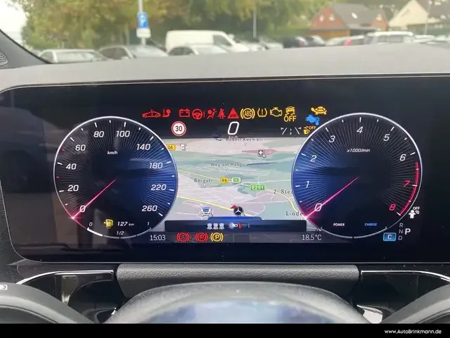 Mercedes-Benz GLA 180