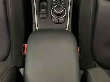 MINI Cooper SE Countryman