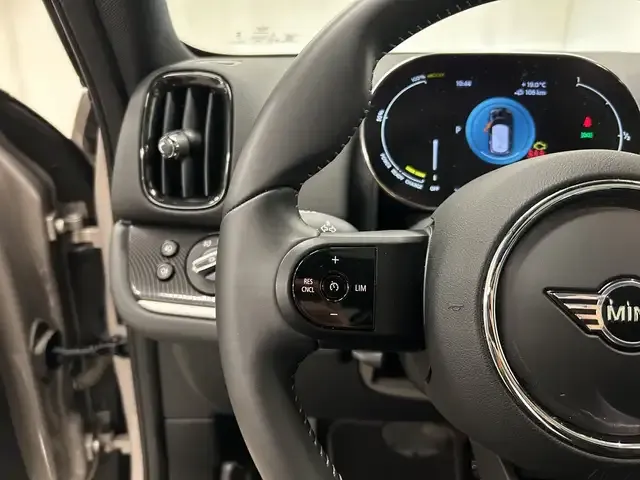 MINI Cooper SE Countryman