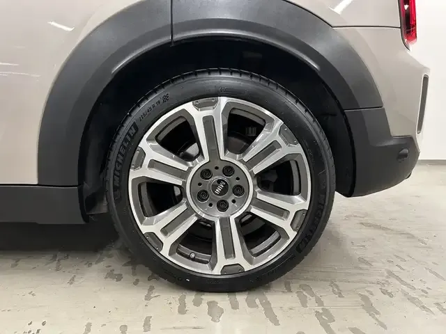 MINI Cooper SE Countryman