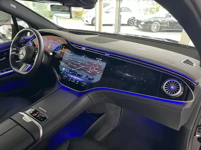 Mercedes-Benz EQE SUV