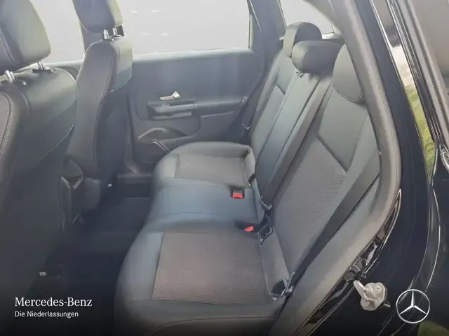 Mercedes-Benz B 250