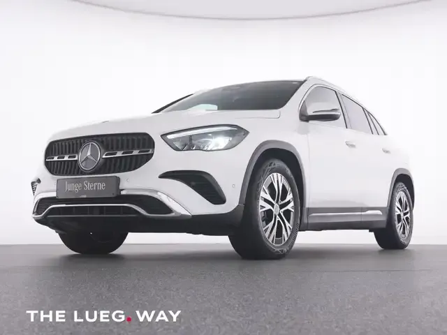 Mercedes-Benz GLA 200