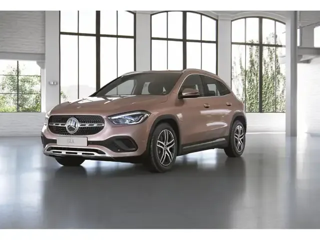 Mercedes-Benz GLA 200