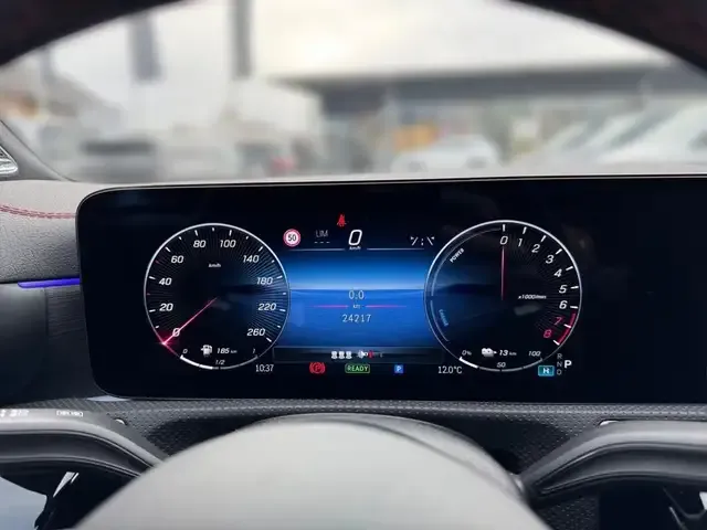 Mercedes-Benz CLA 250